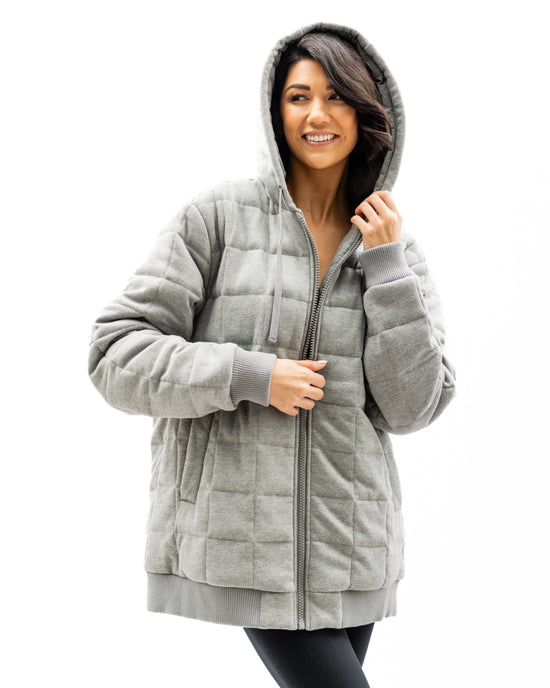5 great weighted hoodies and blanket hoodies to help ease anxiety